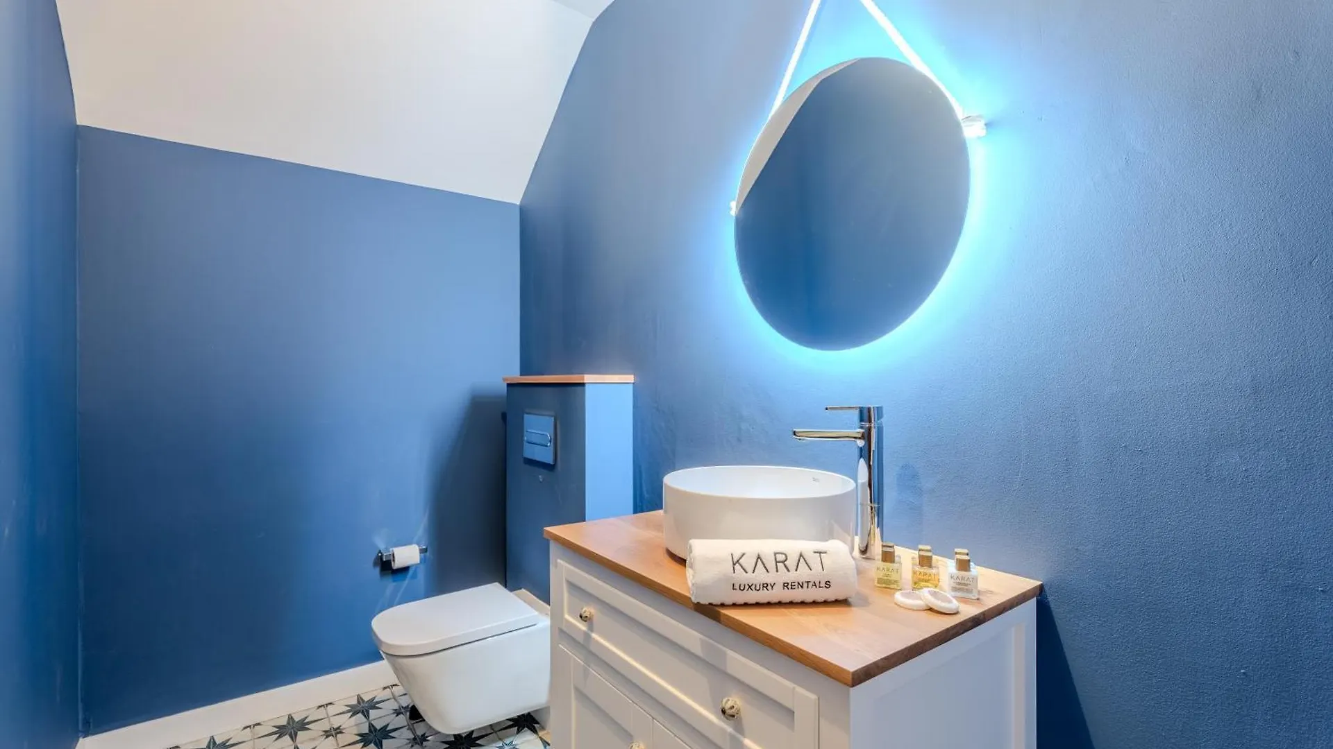 Karat Villa Sound Of The Sea ساوزال