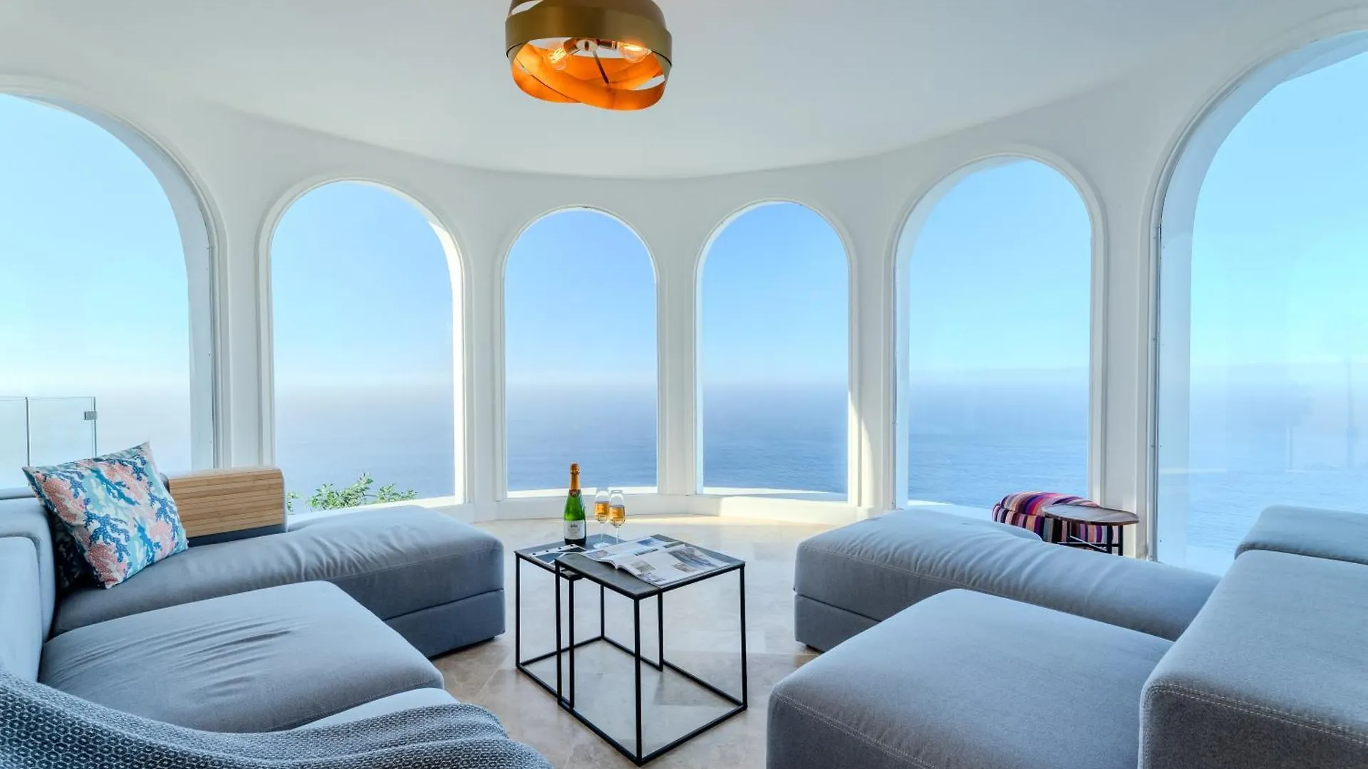 Karat Villa Sound Of The Sea ساوزال 0*,